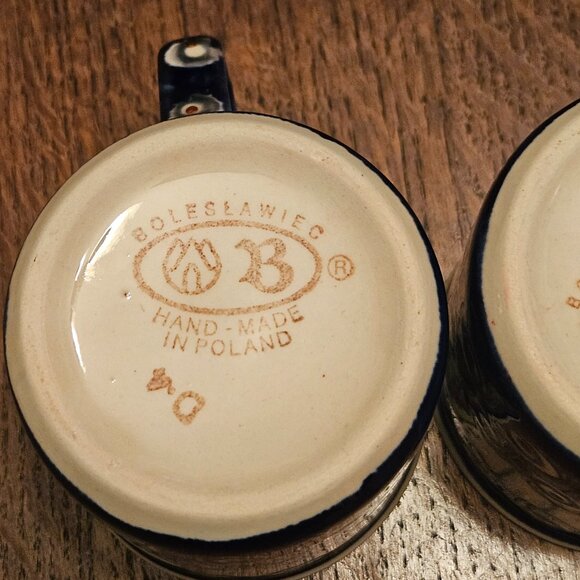 2 Polish Pottery Boleslawiec Mugs. Hand Painted - Picture 4 of 8